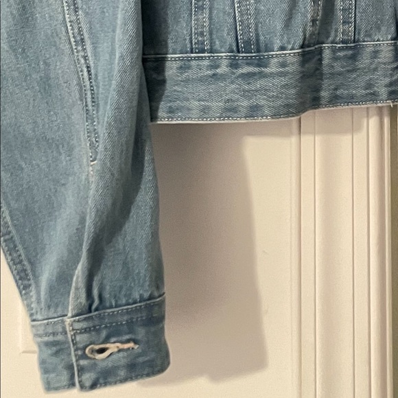 Patchwork Cropped Denim Jacket - Picture 3 of 5